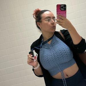 Meet your Posher, Mayra